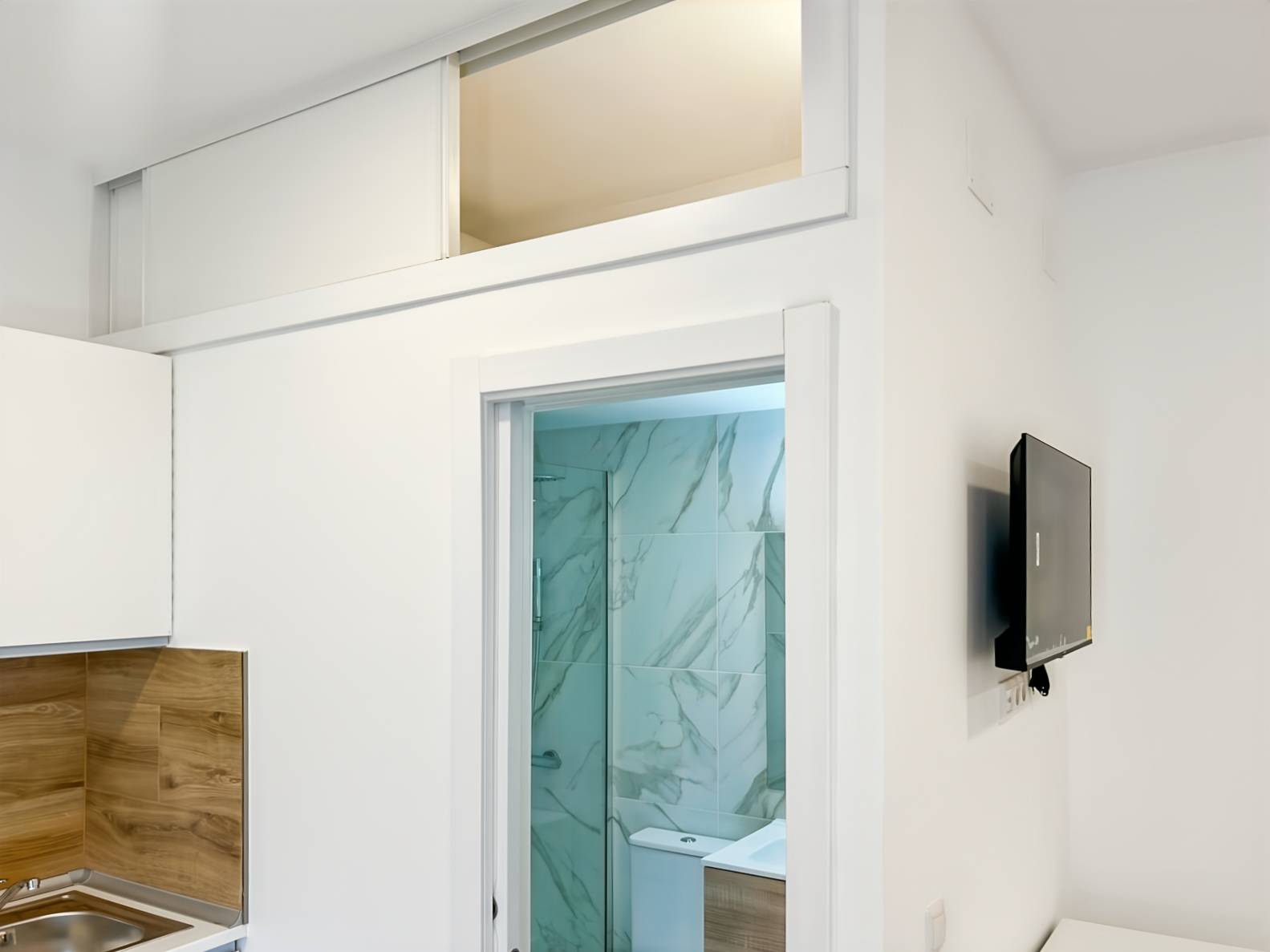 WhatsApp Image 2025-05-05 at 10.31.21