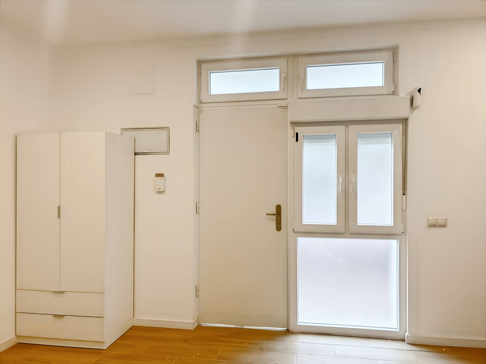 WhatsApp Image 2025-05-05 at 10.31.42 (3)