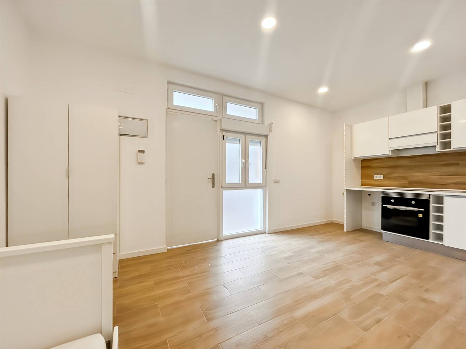 WhatsApp Image 2025-05-05 at 10.31.43 (1) (1)