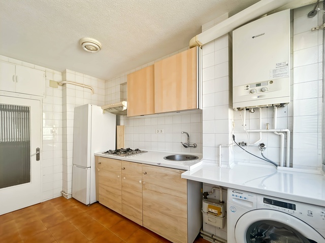 Photo 23_Easy-Resize.com