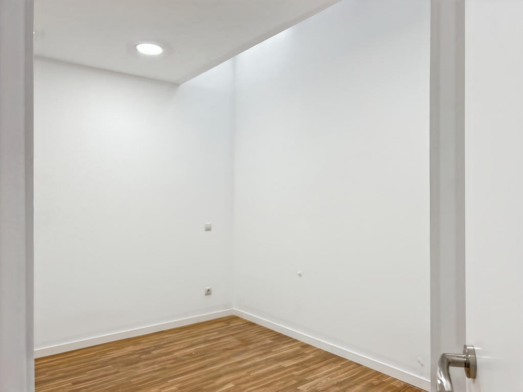 Photo 17 (1)_Easy-Resize.com