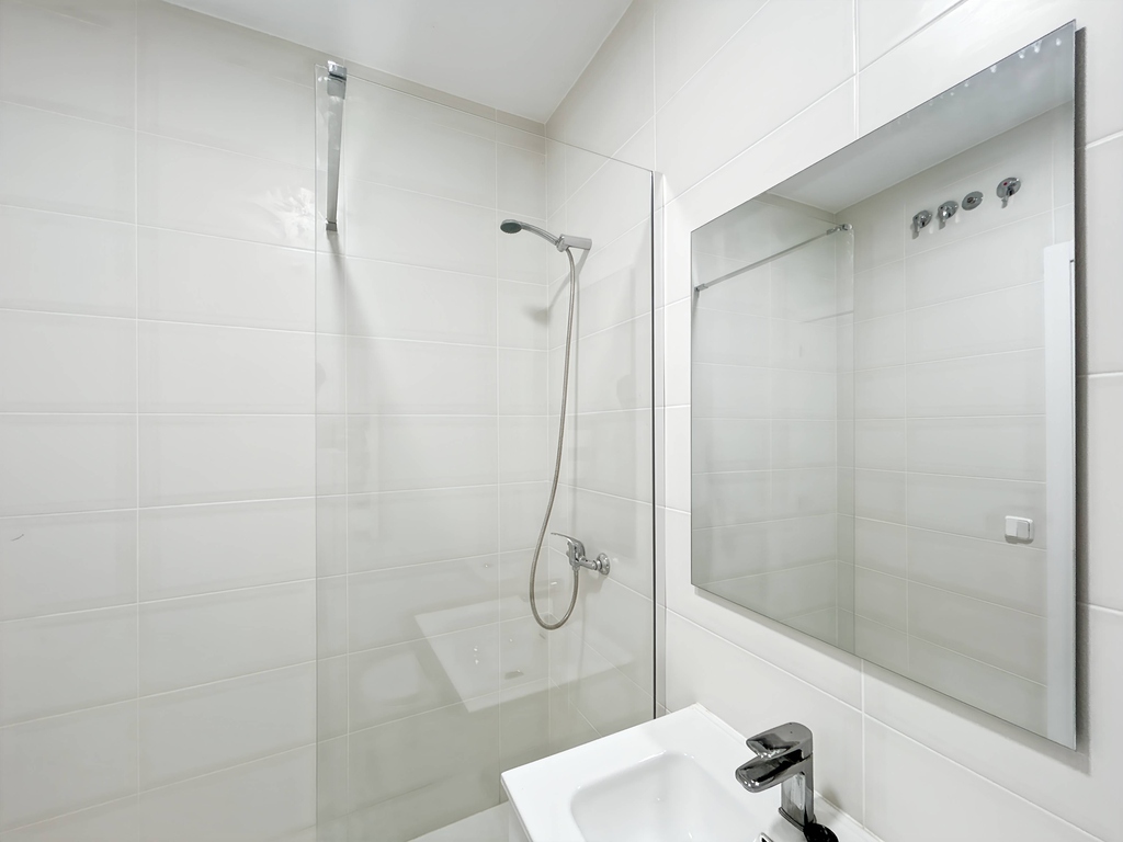 Photo 39_Easy-Resize.com (1)