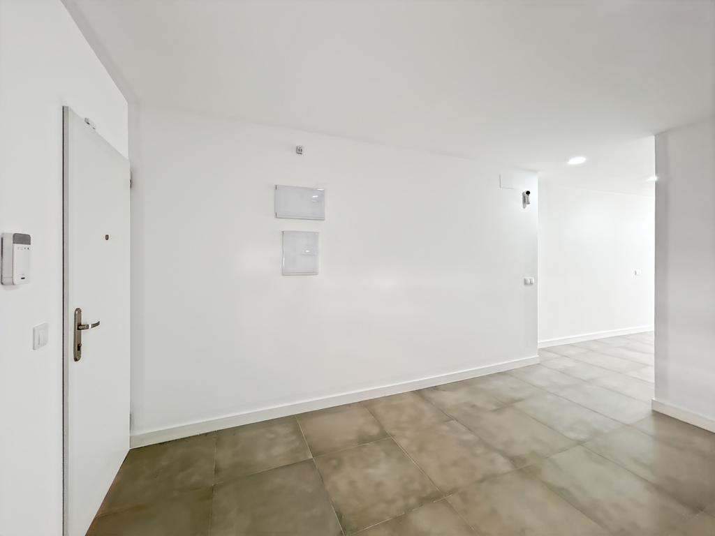 Photo_10_1_51dd_Easy-Resize.com