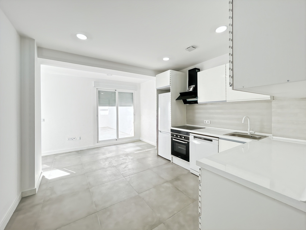 Photo_26_1_adc7_Easy-Resize.com