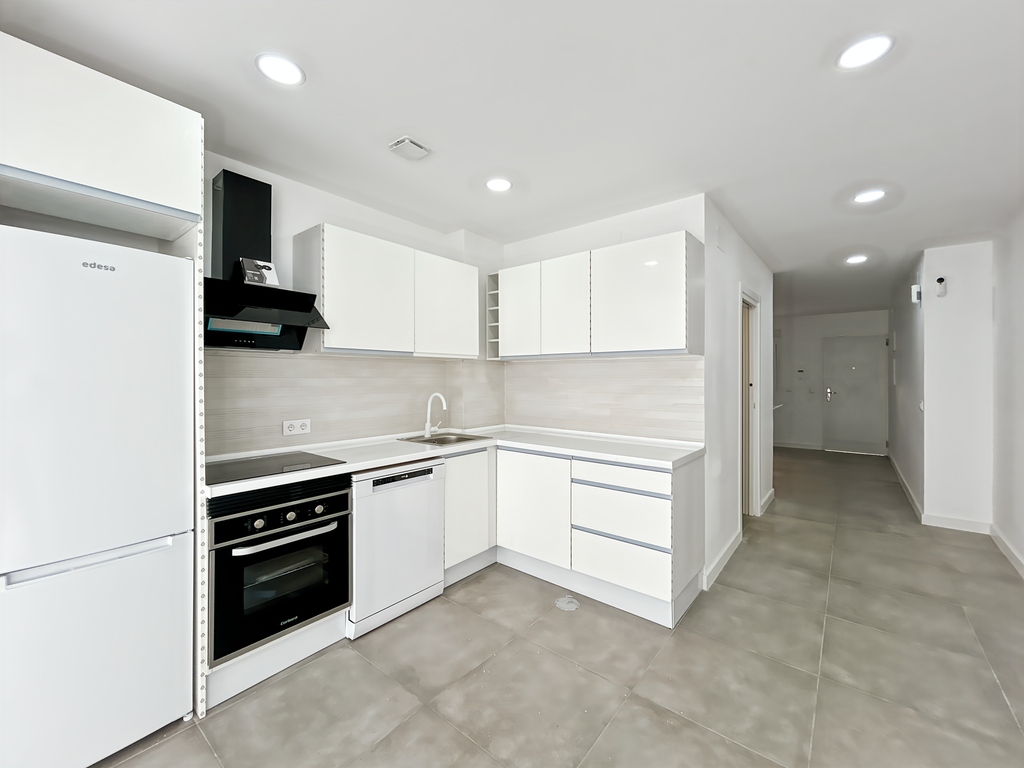 Photo_28_04bb_Easy-Resize.com