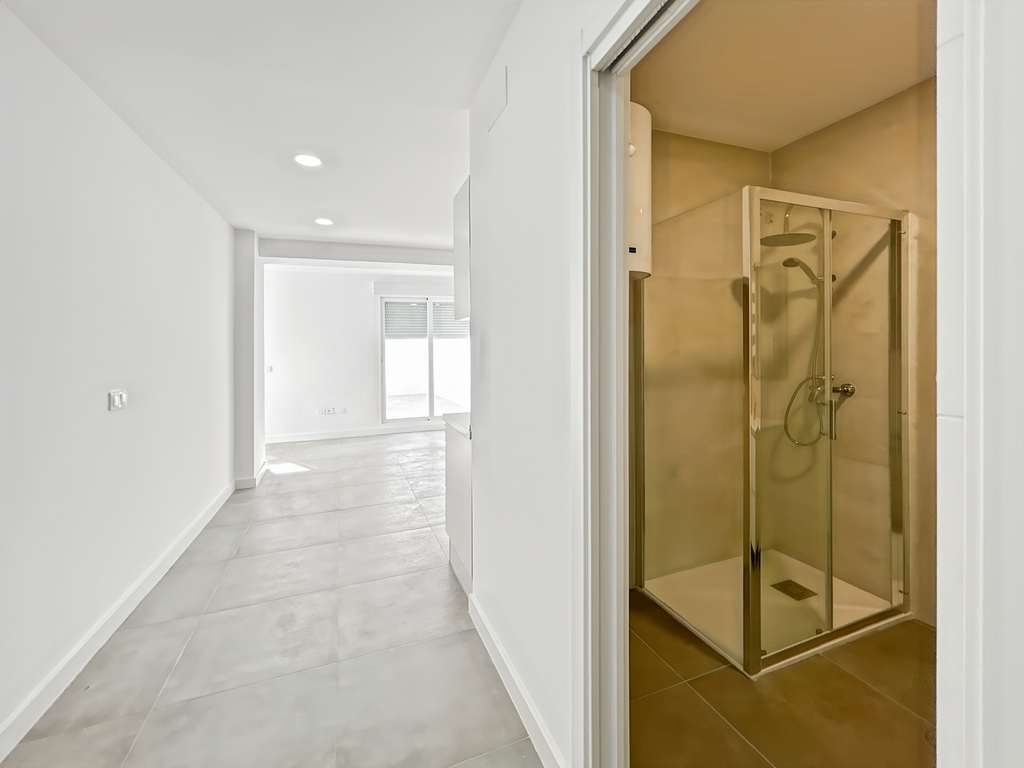 Photo_33_1_55ef_Easy-Resize.com