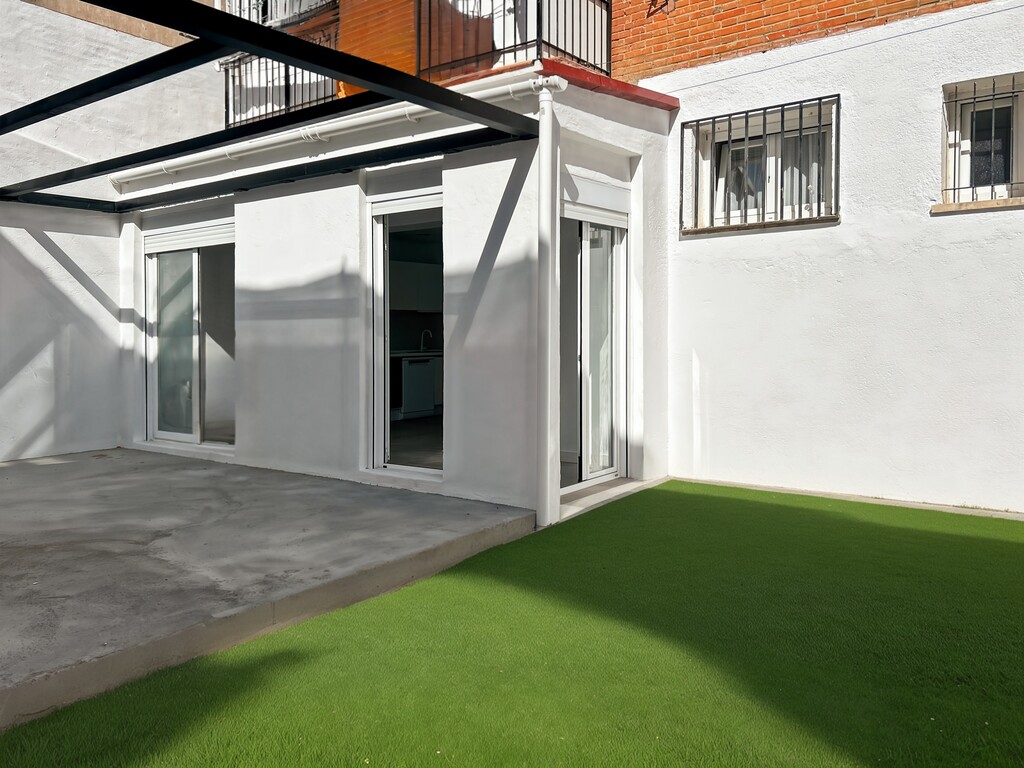 Photo_53_1_dbdd_Easy-Resize.com