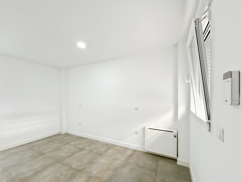 Photo_9_1_250f_Easy-Resize.com