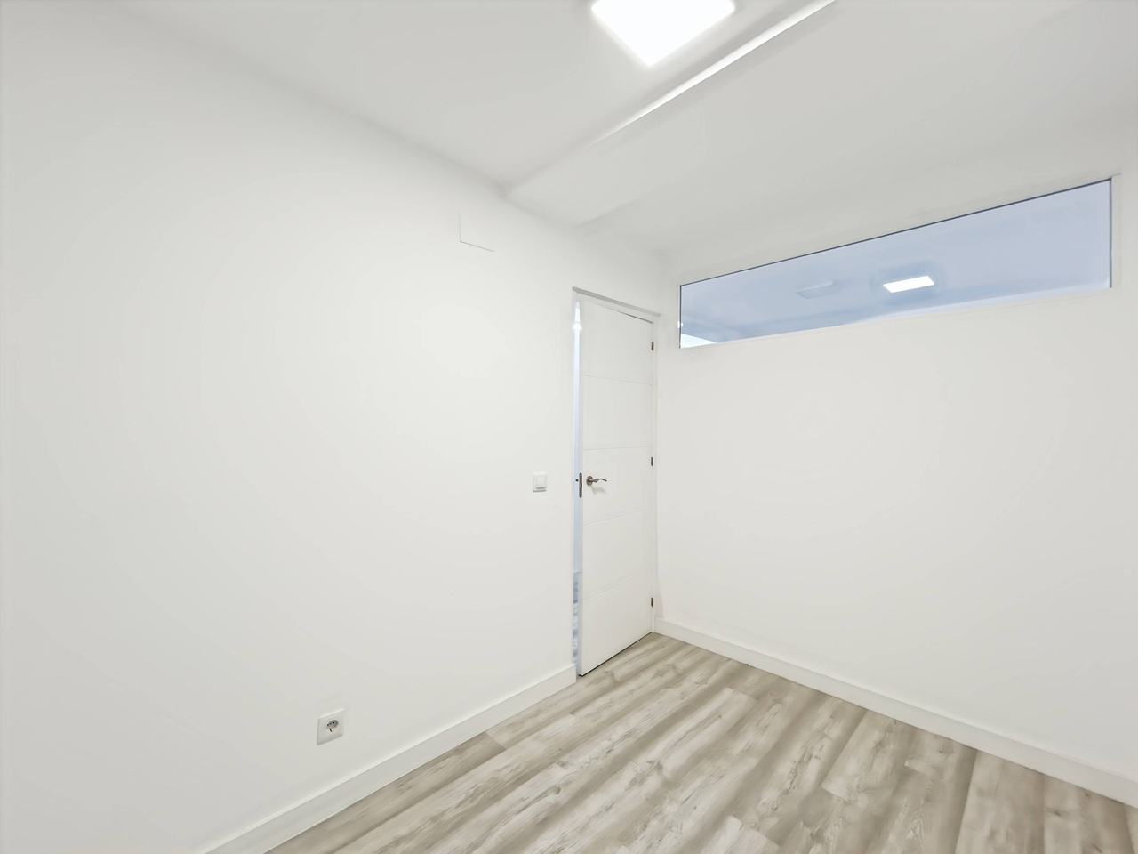 Photo 16_Easy-Resize.com