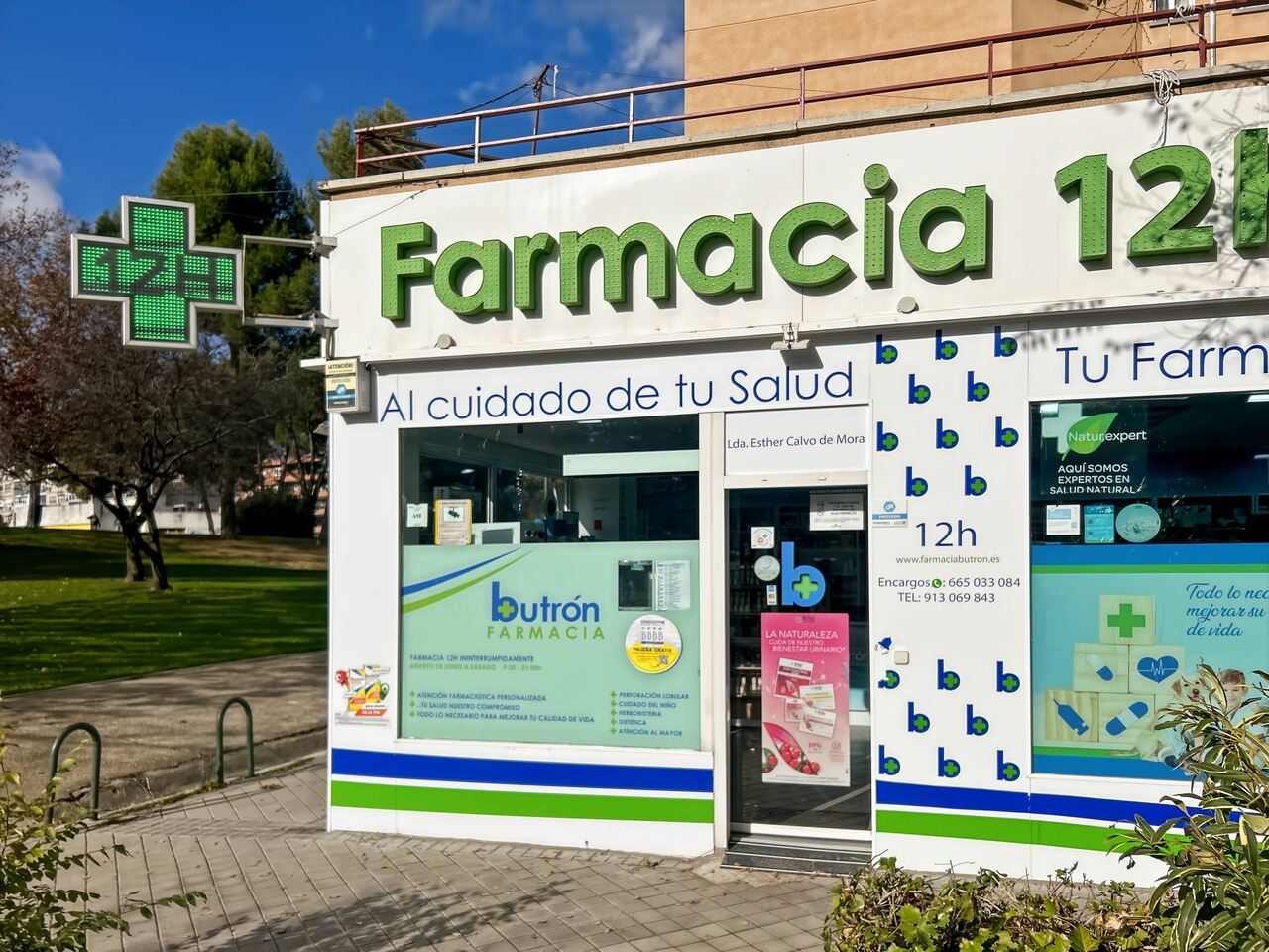 Photo 33_Easy-Resize.com