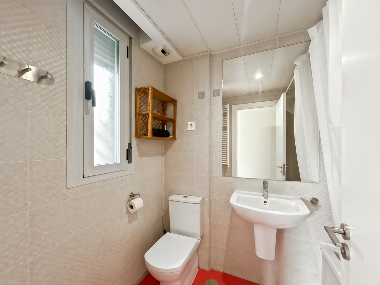 Photo 36 (1)_Easy-Resize.com (1)