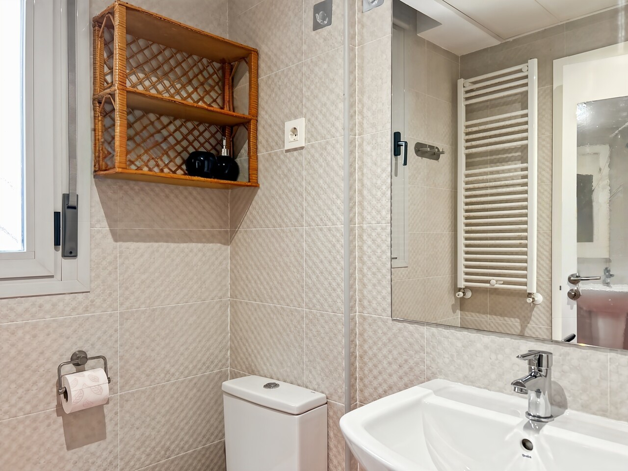 Photo 38_Easy-Resize.com (1)