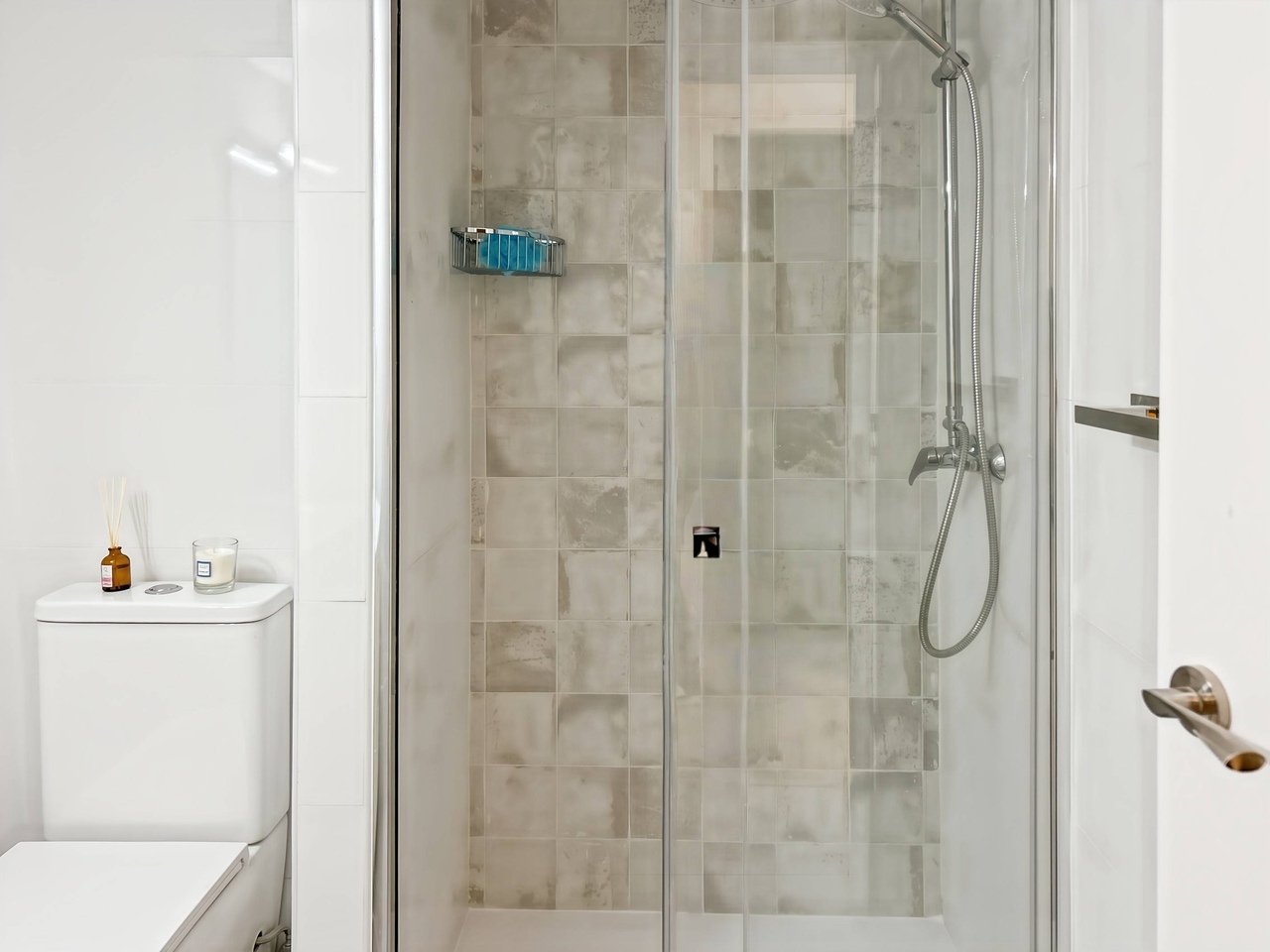 Photo 43(1)_Easy-Resize.com