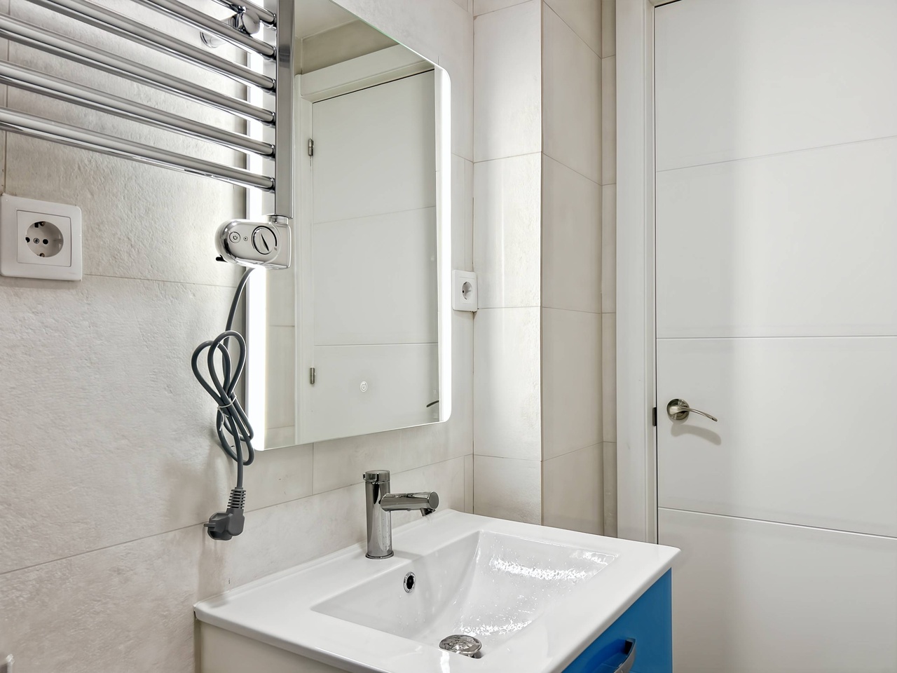 Photo 8_Easy-Resize.com (1)