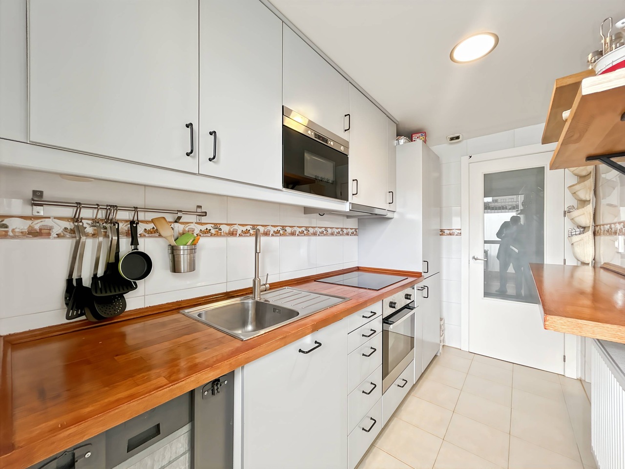 Photo 8_Easy-Resize.com (2)