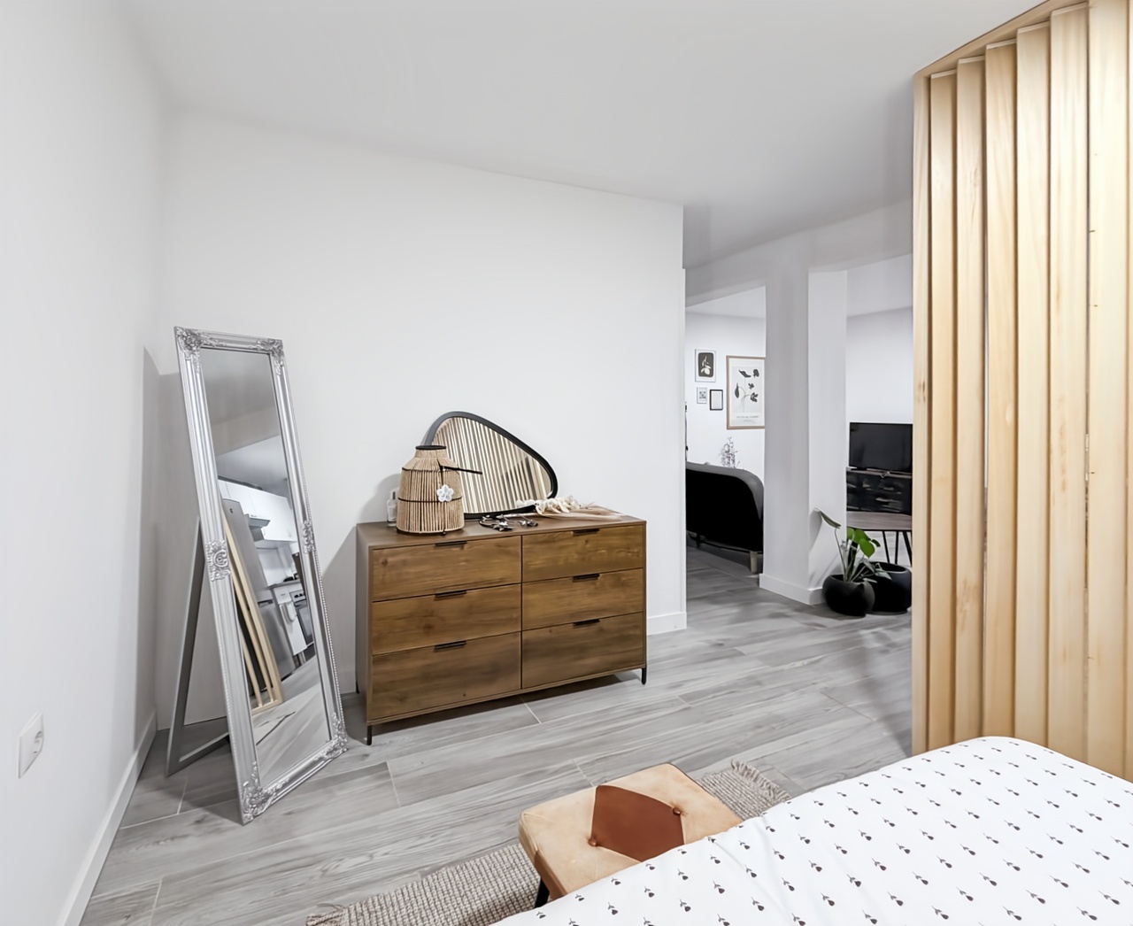 WhatsApp_Image_2025_11_12_at_10_45_33_da64_Easy-Resize.com