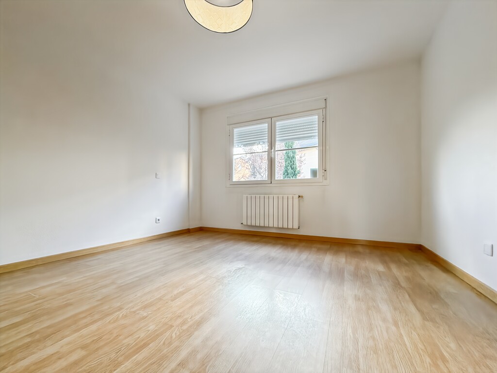 Photo_24_ec92_Easy-Resize.com